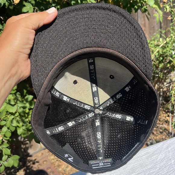 Supreme New Era Mesh Box Logo Cap Fitted 7 3/8. - Picture 9 of 17